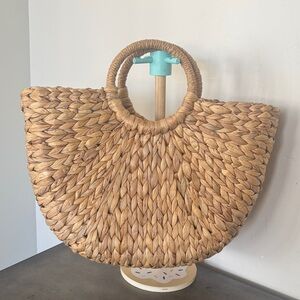 Woven Straw Handbag - Natural Tan Market Tote Casual Vacation Boho Chic GUC